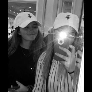 Meet your Posher, Annie